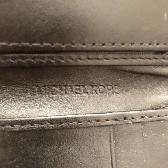 Michael Kors Black Leather Wallet Slight Scuff on Back Men’s Wallet - Picture 8 of 8